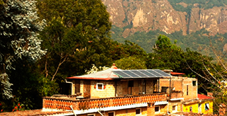 Paneles solares para ahorrar energía.